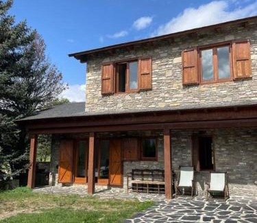 Guils de Cerdanya Ski Chalet | Cal Fray, San Martí d'Aravó, Puigcerdà
