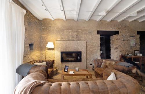 El Pont De Bar House | Cal Rebot