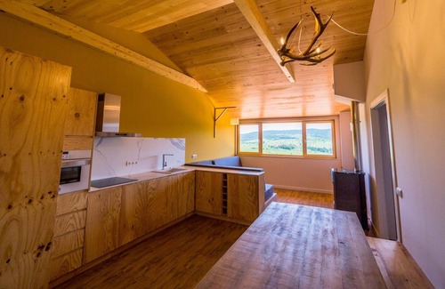 Taus Apartment | Cal Rossa Taus, Eco-Apartment Brama SPA.