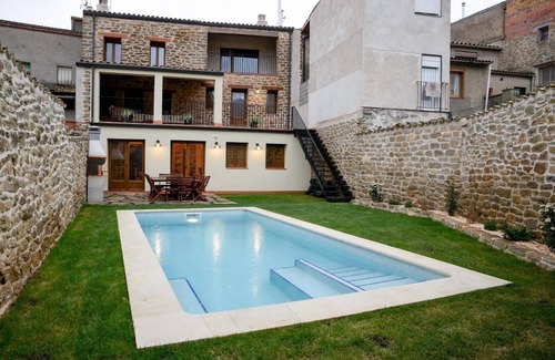 Artesa de Segre Cottage | Cal Xinco - Rural House
