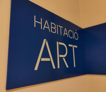 Cervera Hotel | CaLagneta - Art i Vi