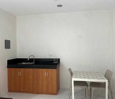 Calasiao Apartment | Calasiao Standard Room 2PAX