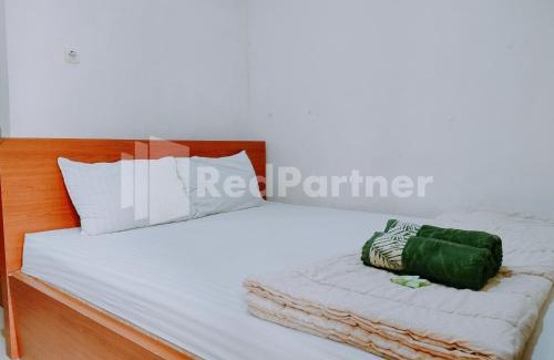 Wonosari Hotel | Calida Hotel Mitra RedDoorz near Alun Alun Wonosari