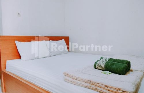 Wonosari Hotel | Calida Hotel Mitra RedDoorz near Alun Alun Wonosari