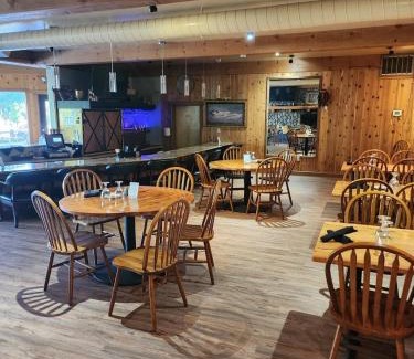 Ashland Hotel | Callahan's Mountain Lodge