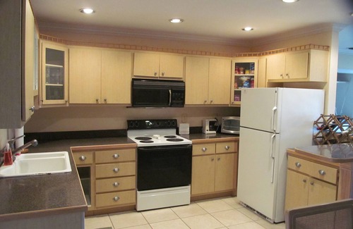 Fort Myers Shores House | Caloosahatchee Boaters: Tropical Bungalow with Water View