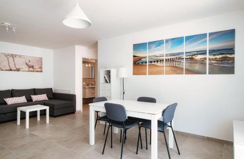Cama Apartment | Cama 1 Apartment by Quokka 360 - a one-bedroom apartment in the Moesano valley