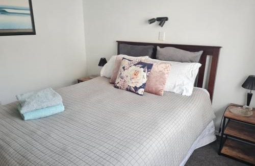 Nelson House | Cambria Hideaway