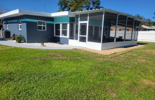Tavares House | Camp St. Cabanas Unit 3 on Lake Dora