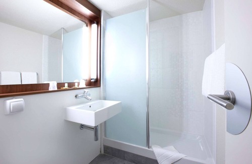 Viriat Hotel | Campanile Bourg en Bresse - Viriat