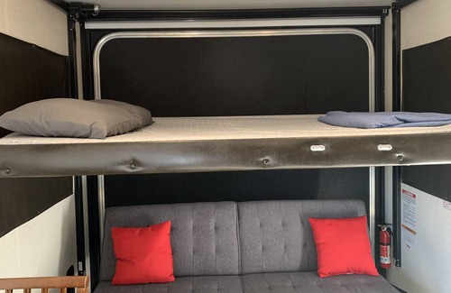 Stockton House | Camper: Near Valdosta/Moody AFB: Safe and quiet