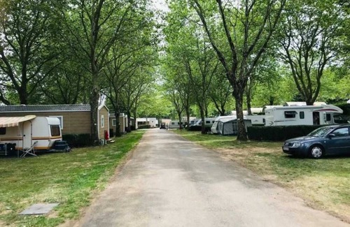 Pouzauges House | Camping 3 étoiles - ccbbhda