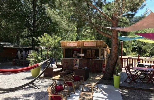 Saint Maime House | Camping 3 étoiles - Parc aquatique - cca0gde