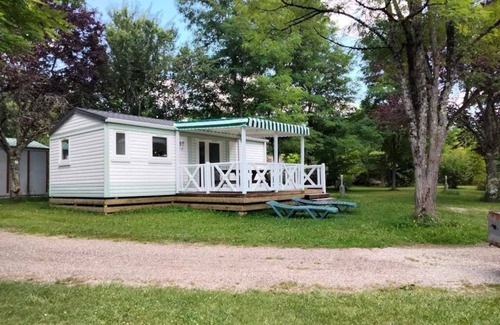 Devillac House | Camping 3 étoiles - Piscine - efahff