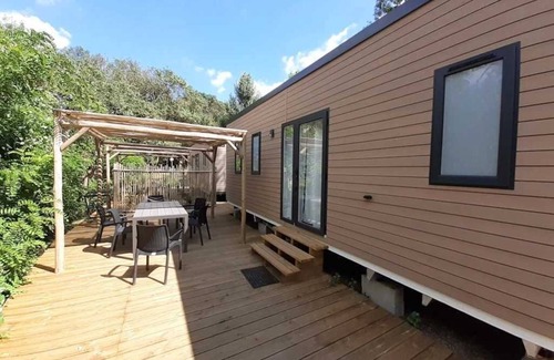 Montgeard House | Camping 3 étoiles - Piscine - ccadbgg