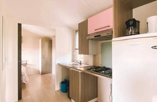 Surgeres House | Camping 3 étoiles - Piscine - ccbbbed