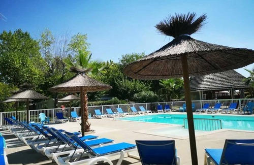 Lansargues House | Camping 4 étoiles - Piscine - ccbahdg