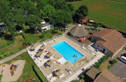 Lansargues House | Camping 4 étoiles - Piscine - ccbahdg