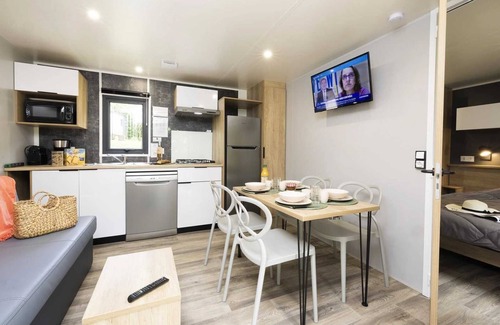 Loupiac House | Camping 4 étoiles - Piscine - eeihec