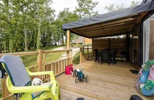 Loupiac House | Camping 4 étoiles - Piscine - efdbdg