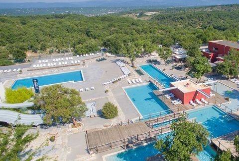 Ruoms RV Rental | Camping Aluna Vacances - Sunêlia Confort Natura 4/6 2 ch. sans TV