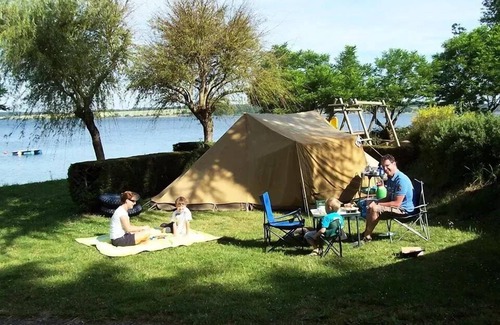 Salles-Curan House | Camping Beau Rivage* - Sweet Coco Tent 3 Rooms 4 People