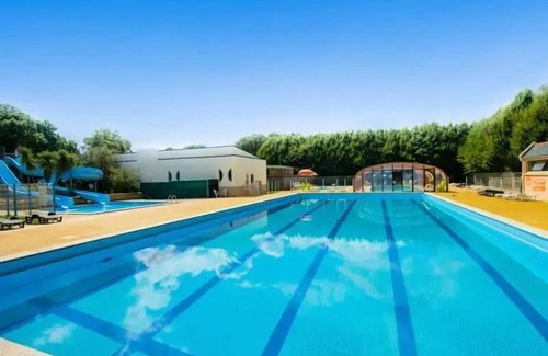 Saint-Yvi House | Camping Bois de Pleuven* - Mobile home Classic 4 Rooms 6 People
