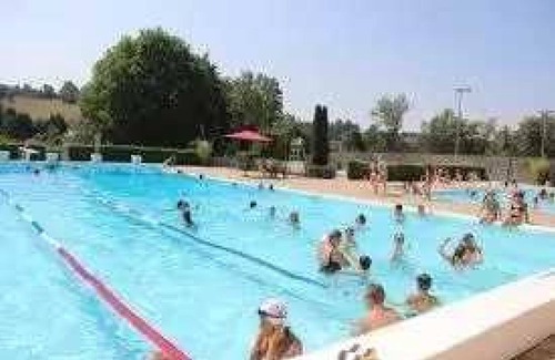 Charlieu House | Camping - ccbbcad - Three Bedroom Apartment, Sleeps 6