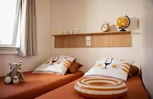 Peigney House | Camping de la Liez * - Mobil-home New Espace 4 Rooms 6 People Air Conditioned