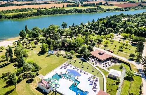 Saint-Cricq House | Camping Lac de Thoux* - Premium Space 4 Rooms 6 People Air Conditioned Lakeside