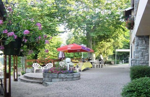 Saint-Girons House | Camping Park Palétès *** - Mobile Home 4 Rooms 6/8 People
