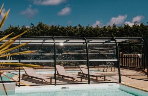Pleumeur-Bodou House | Camping - Piscine - efadci