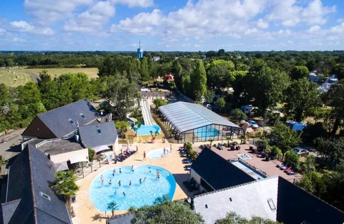 Tregunc House | Camping Pommeraie de l'Océan* - Comfort XL mobile home 3 rooms 4 people TV
