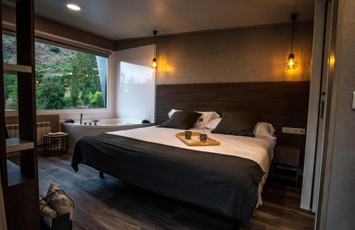 Pradoluengo Other | CAMPING RESORT LA TRAPERA