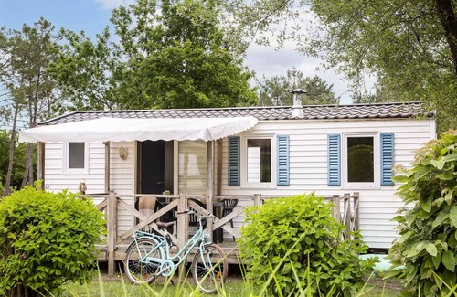 Nesles-la-Vallee House | CampingLe Grand Paris* - Comfort mobile home 3 rooms 4 people
