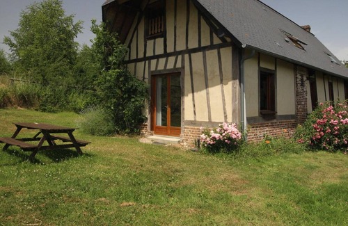Campneuseville House | Campneuseville Inn, 2 bedrooms, sleeps 4