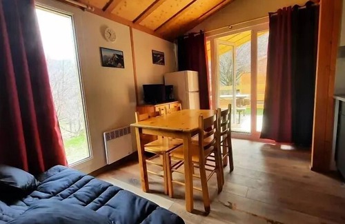 Lus-la-Croix-Haute Ski Chalet | Campsite CHAMP LA CHEVRE * - Chalet Alizé 2 bedrooms 4 people