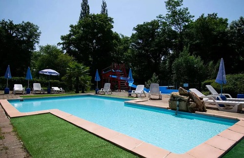 Saint-Honore-les-Bains Ski Chalet | Campsite Les Bains* - 2-room chalets for 4 people without bathrooms