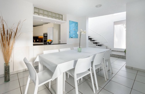 Can Furnet Villa | CAN LLUC Holiday Home with Wi-Fi, Air Conditioning, Pool, Garden and Sun Terrace