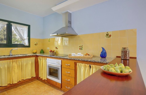 Serra de Daro House | Can Pujol Turisme Rural