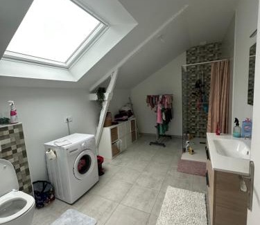 Locmaria-Grand-Champ Bed & Breakfast | Canapé panoramique dans loft