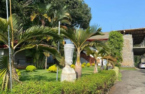 Bibile Hotel | Canbo Hotel
