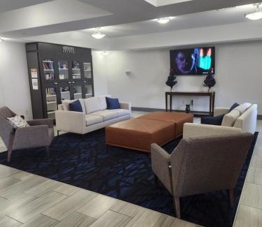 Alcoa Hotel | Candlewood Suites Knoxville Airport-Alcoa by IHG