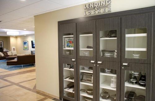 Rohrerstown Hotel | Candlewood Suites - Lancaster West by IHG