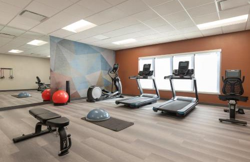 Miami Lakes Hotel | Candlewood Suites Miami Lakes by IHG