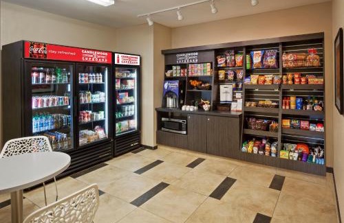 Mishawaka Hotel | Candlewood Suites Mishawaka by IHG