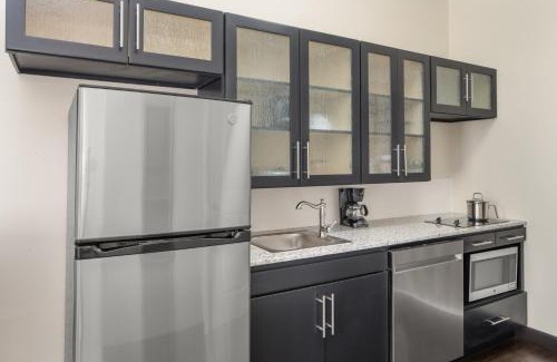 Newnan Hotel | Candlewood Suites - Newnan - Atlanta SW by IHG