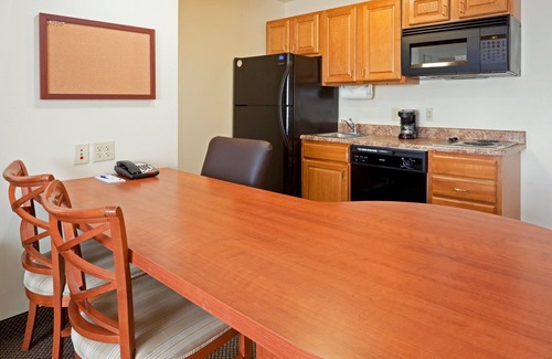Williamsport Hotel | Candlewood Suites Williamsport by IHG