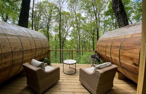 Lupton City House | Canopy Treehouse - Glamp Design with Amazing Views, Wildwood, GA