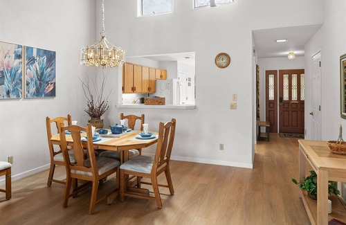 Oak Creek House | Canyon Mesa Townhome with Spectacular Red Rock Views! - Heaven on the 7th - S084
